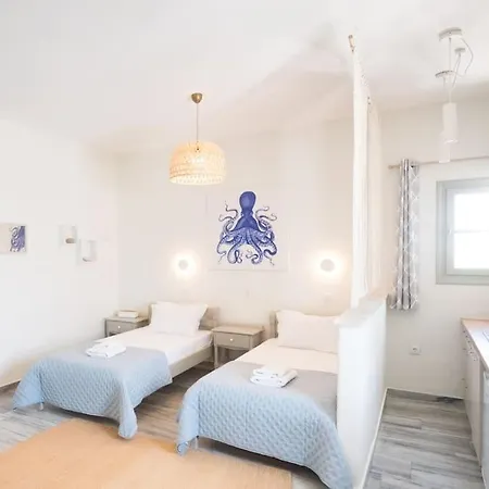 Swell S11 New In Apartment Naousa (Paros)
